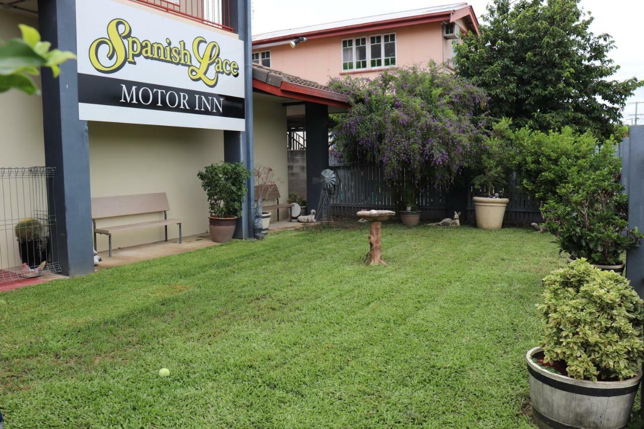 Spanish Lace Motor Inn Таунсвіль Екстер'єр фото